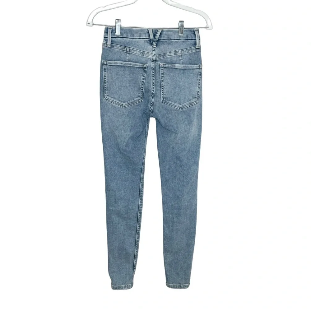 FREE PEOPLE Highrise Light Wash Skinny Jean Size 25 - Picture 4 of 5